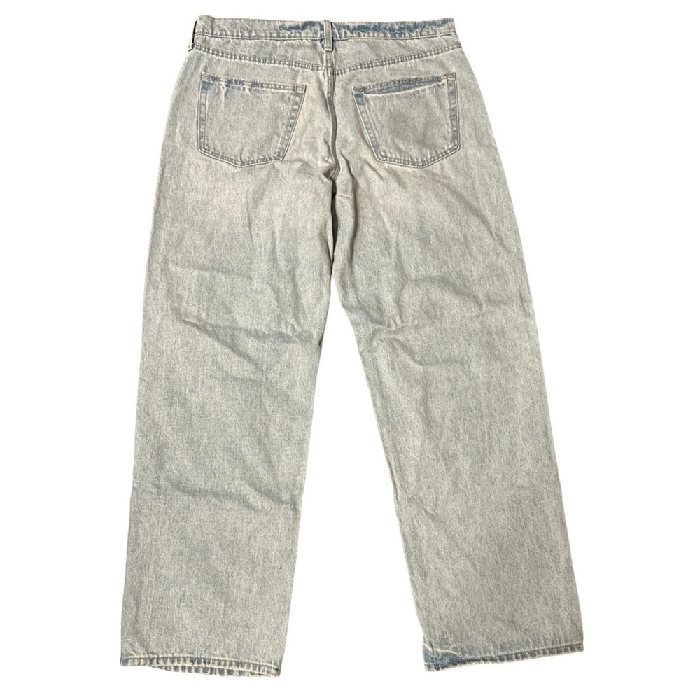 NWT Universal Thread Womens 14R Jeans Mid Rise 90s Baggy Light Wash Relax - Picture 2 of 7